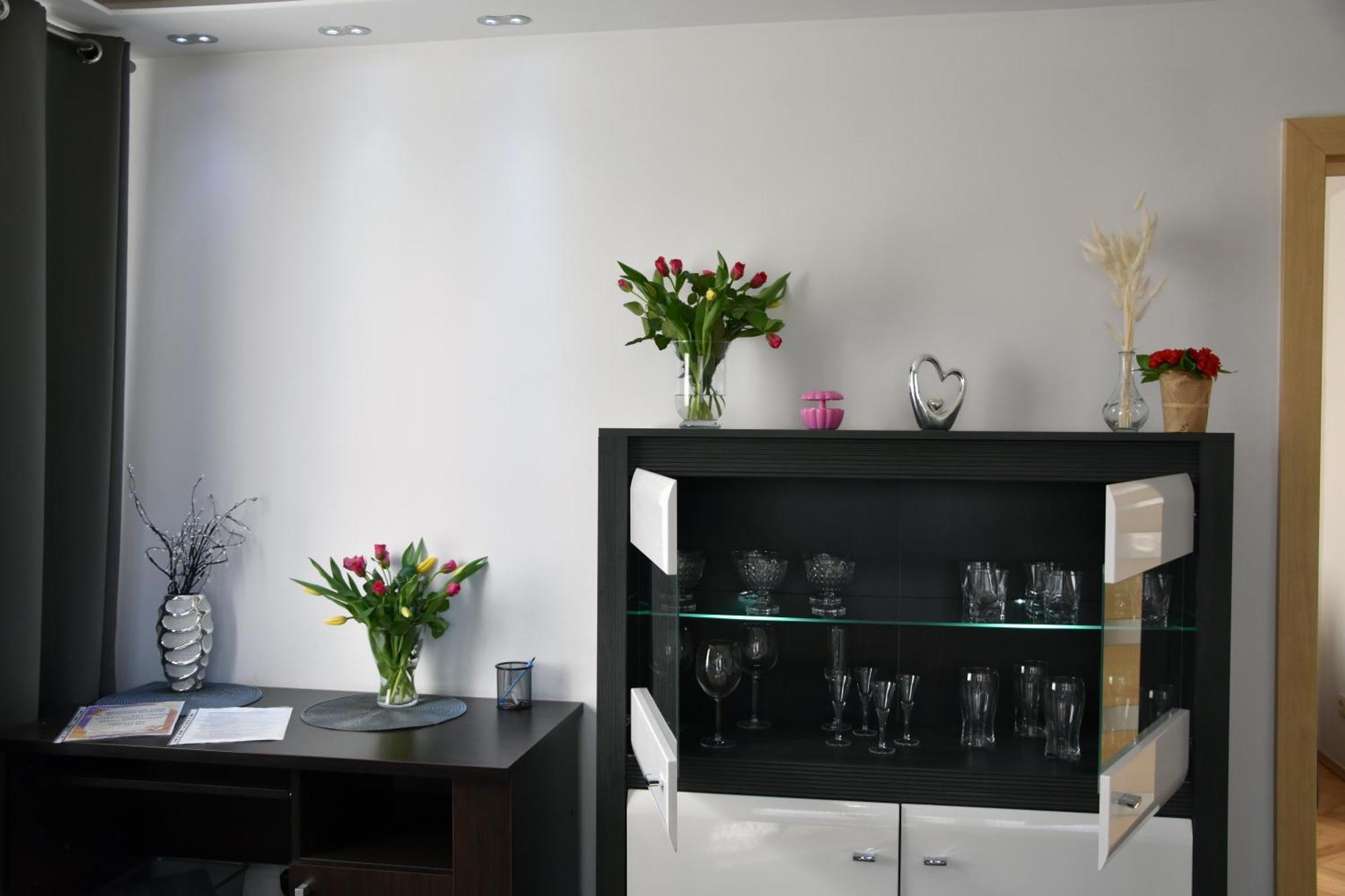 Apartament Night Premium Krakau Exterior foto